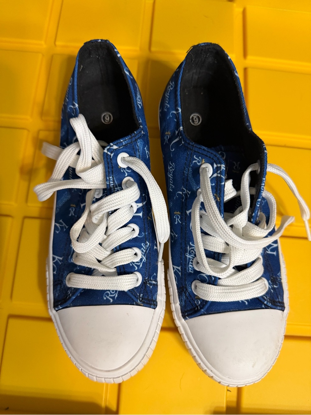 Kansas City Royals Canvas Lace-Up Sneakers